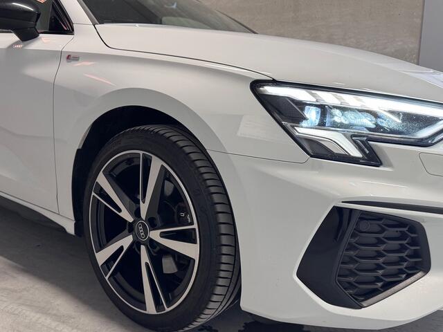 Audi A3 SPORTBACK 40 TFSI e S Edition Pano| Matrix| RS Zetels| S-Line | Keyless