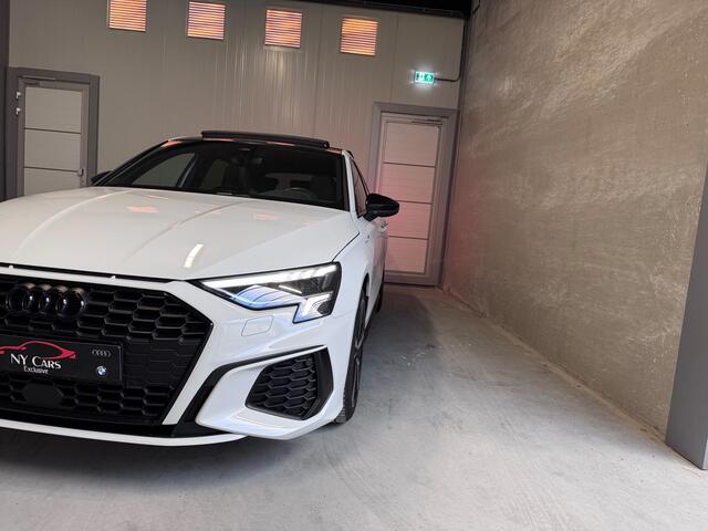Audi A3 SPORTBACK 40 TFSI e S Edition Pano| Matrix| RS Zetels| S-Line | Keyless