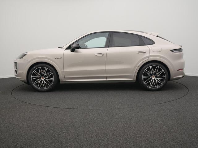 Porsche Cayenne S E-Hybrid Coup� Black Edition