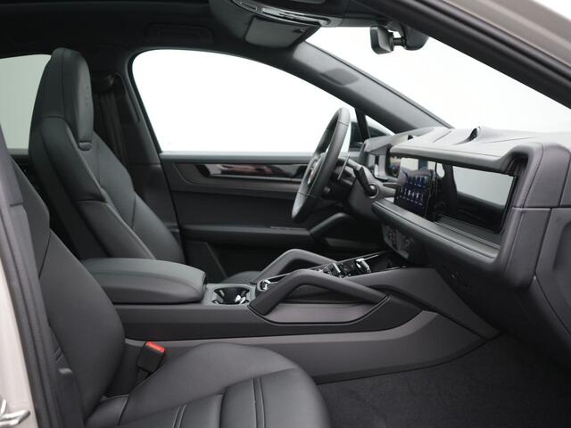 Porsche Cayenne S E-Hybrid Coup� Black Edition
