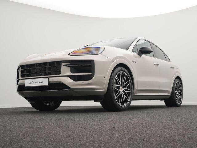 Porsche Cayenne S E-Hybrid Coup� Black Edition