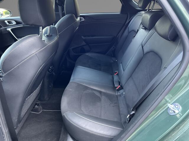 KIA PRO CEE D ProCeed 1.5 T-GDi GT-PlusLine | Schuifdak | Stuur-/Stoelverwarming | Apple Carplay/Android Auto |