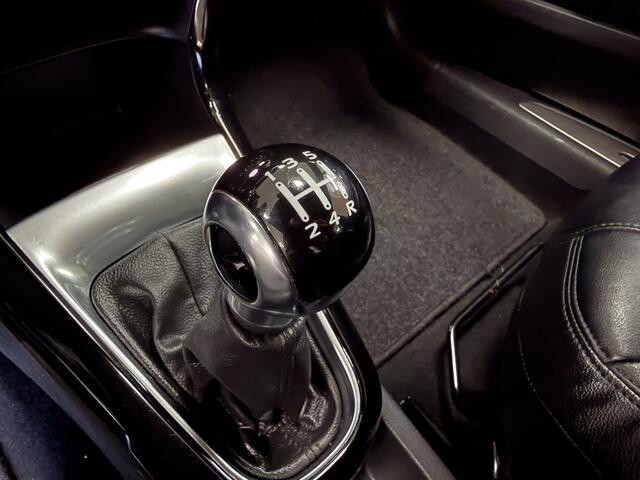 Citroen DS3 1.2 VTi So Chic | Leder