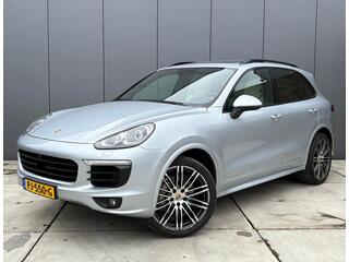PORSCHE CAYENNE 3.6 S Platinum Edition | 1e Eigenaar | Bose | Luchtvering | NL Auto | Panoramadak |