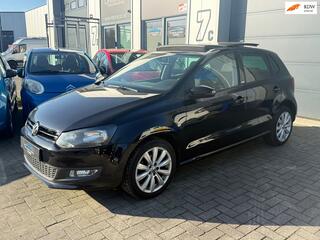 VOLKSWAGEN POLO 1.4 AUTOMAAT | PANO | PARKSENSOR | CRUISE |