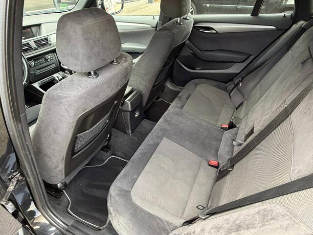 BMW X1 2.0i SDrive Business