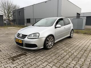 Volkswagen Golf V