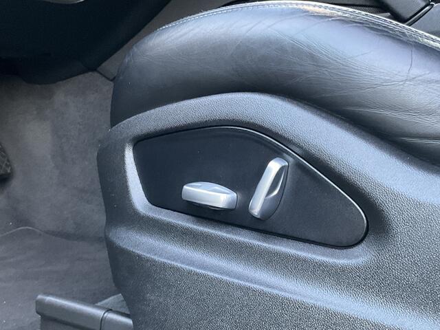 Porsche Cayenne Coup� 3.0 E-Hybrid PHEV 360� Pano SportChrono Luchtvering Bose Carplay Leer Memory UITSTRALING