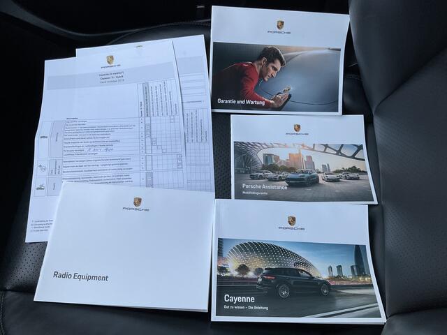 Porsche Cayenne Coup� 3.0 E-Hybrid PHEV 360� Pano SportChrono Luchtvering Bose Carplay Leer Memory UITSTRALING