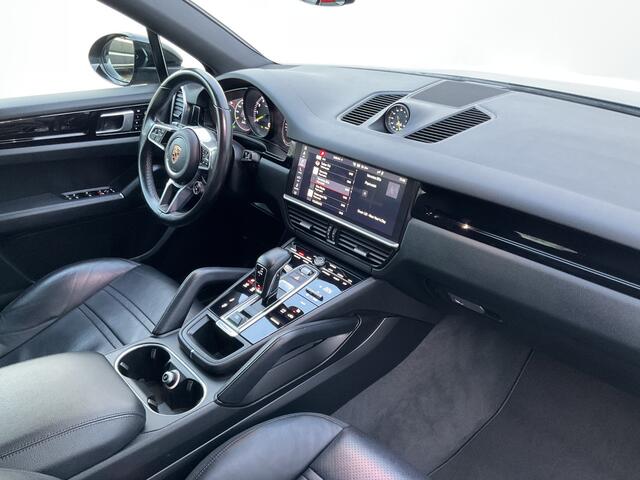 Porsche Cayenne Coup� 3.0 E-Hybrid PHEV 360� Pano SportChrono Luchtvering Bose Carplay Leer Memory UITSTRALING