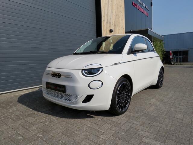 Fiat E-500 La Prima 42 kWh leder Carplay Luxste uitvoering