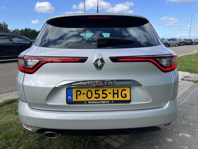 Renault Megane Estate 1.3 TCe 140PK / Automaat / Keyless / Cruise / Climate / Applecarplay - Androidauto /
