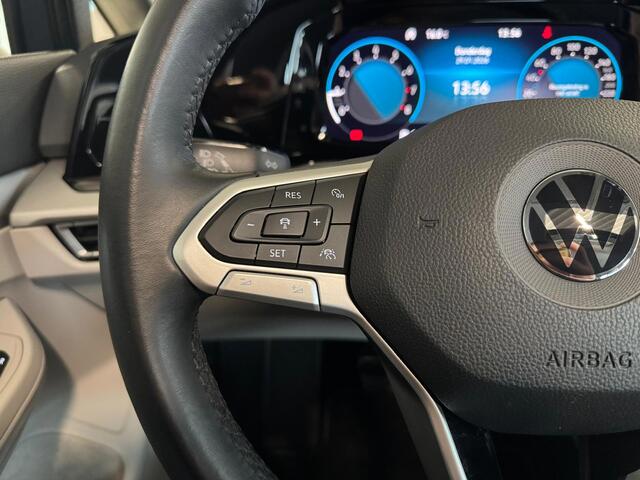 Volkswagen Golf 1.5 TSI Life Business |Pano dak|Ambient lighting|Camera|Carplay|Full LED
