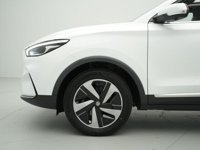 MG ZS EV Standard Range Luxury 50 kWh Pano | Navi | 360Camera |  Android/Carplay | Stoelverw. 310