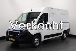 PEUGEOT BOXER 2.2 BlueHDi 120PK L2H2 2x Schuifdeur - Airco - Navi - Cruise - � 11.950,- Excl.