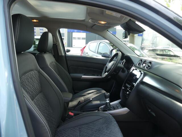 Suzuki Vitara 1.4 Boosterjet Smart Hybrid Style Panoramadak, 1500 kg trekgewicht, 129pk, e Auto � 2.300,- voordeel