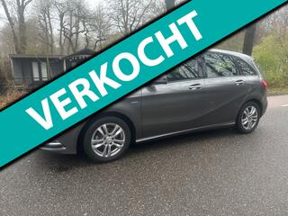 MERCEDES-BENZ B-KLASSE 180 Ambition AUTOMAAT