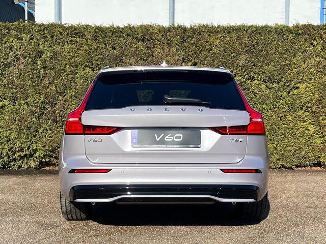Volvo V60 T6 Plug-in hybrid AWD Plus Dark | Panoramadak | Harman/Kardon | Stoel/Stuur Verwarming |