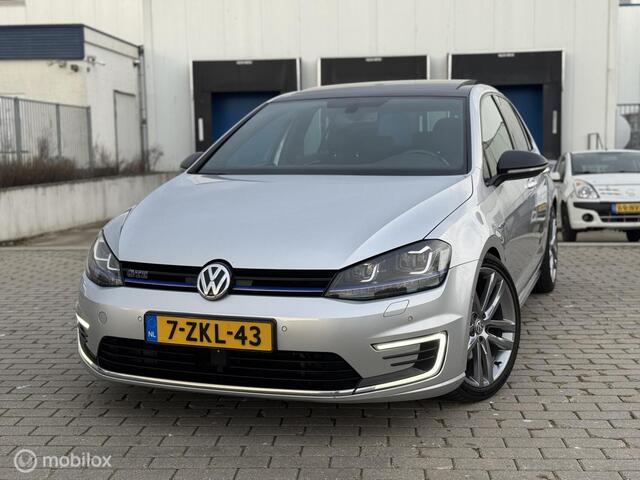 Volkswagen Golf 1.4 TSI GTE Pano Camera ACC DSG  