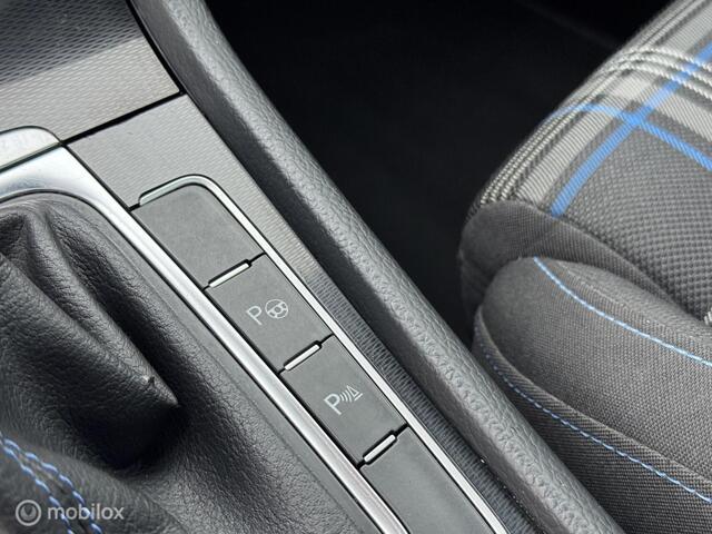 Volkswagen Golf 1.4 TSI GTE Pano Camera ACC DSG  