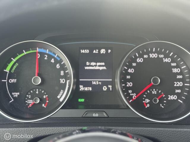 Volkswagen Golf 1.4 TSI GTE Pano Camera ACC DSG  