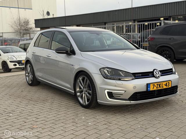 Volkswagen Golf 1.4 TSI GTE Pano Camera ACC DSG  