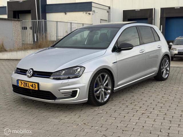 Volkswagen Golf 1.4 TSI GTE Pano Camera ACC DSG  