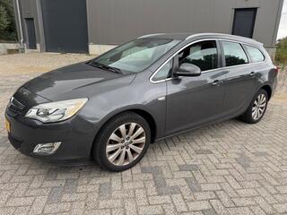 Opel Astra Sports Tourer (2010 - 2016)