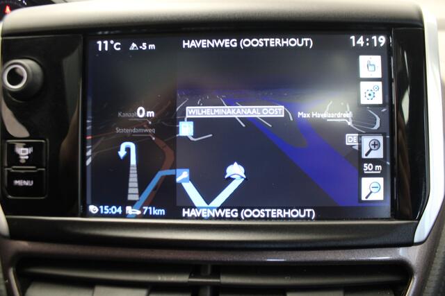 Peugeot 2008 1.2 VTi Active Pack Premium |Pano|