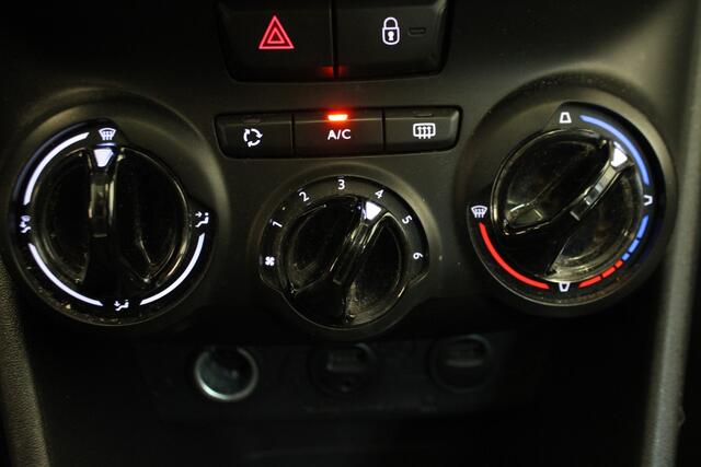 Peugeot 2008 1.2 VTi Active Pack Premium |Pano|