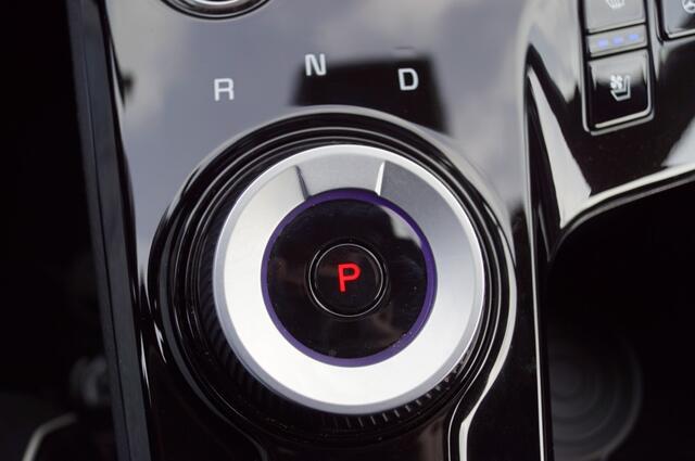 KIA Sportage 1.6 T GDi Plug-In Hybrid GT-Line AWD /Leer/ 19 Inch/360gr camera/Sound pakket/Stoelverwarming v+a