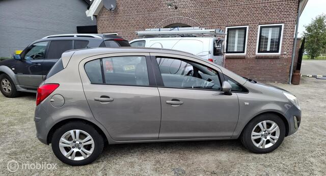 Opel Corsa 1.4-16V Cosmo Airco Onderhoudsbeurt/Nap-km