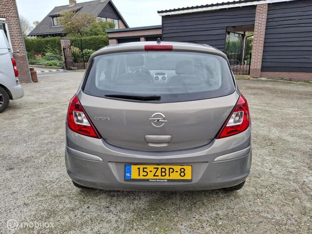 Opel Corsa 1.4-16V Cosmo Airco Onderhoudsbeurt/Nap-km