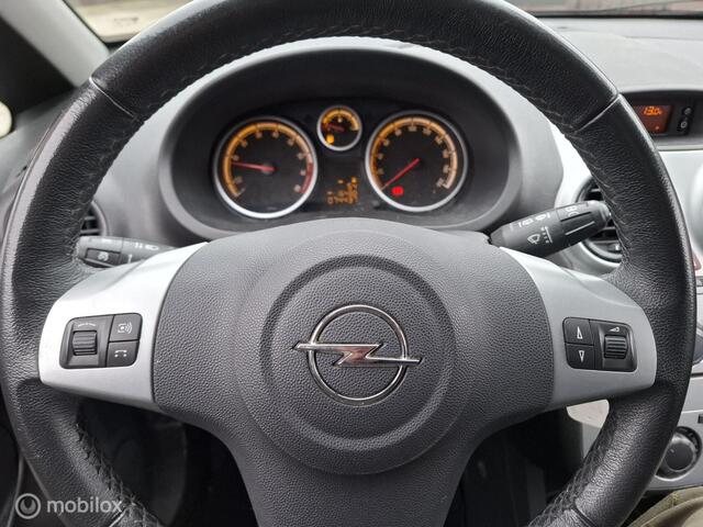Opel Corsa 1.4-16V Cosmo Airco Onderhoudsbeurt/Nap-km