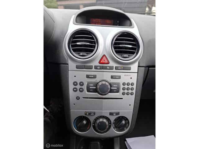 Opel Corsa 1.4-16V Cosmo Airco Onderhoudsbeurt/Nap-km