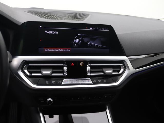 BMW 3-Serie Touring 320i Business Edition Sportline / Leder / Navi / Carplay / Origineel NL