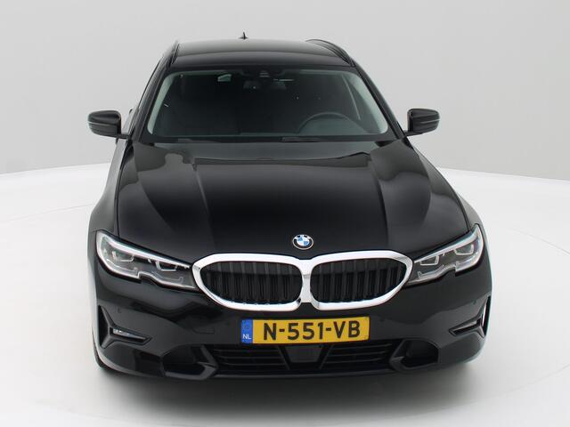 BMW 3-Serie Touring 320i Business Edition Sportline / Leder / Navi / Carplay / Origineel NL