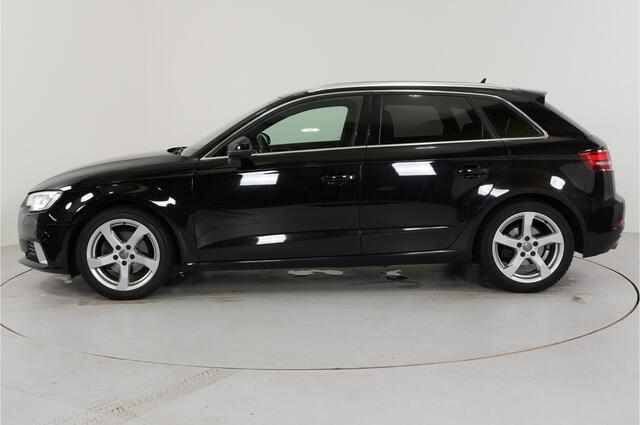 Audi A3 SPORTBACK 35 TFSI CoD Design Pro Line Plus | Trekhaak | Stl. verw. | Climate | PDC | LED |