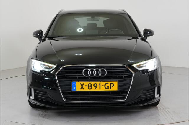 Audi A3 SPORTBACK 35 TFSI CoD Design Pro Line Plus | Trekhaak | Stl. verw. | Climate | PDC | LED |