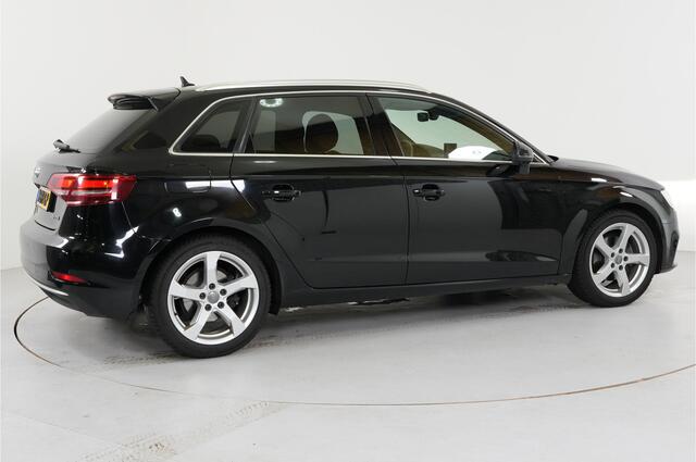 Audi A3 SPORTBACK 35 TFSI CoD Design Pro Line Plus | Trekhaak | Stl. verw. | Climate | PDC | LED |