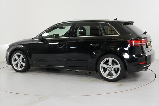 Audi A3 SPORTBACK 35 TFSI CoD Design Pro Line Plus | Trekhaak | Stl. verw. | Climate | PDC | LED |
