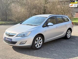 Opel Astra Sports Tourer (2010 - 2016)