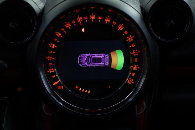 Mini Countryman Mini 1.6 John Cooper Works ALL4 Chili | Airco | Climate Control | Stoelverwarming | Sport uitlaat origineel | Lederen bekleding | Panorama 