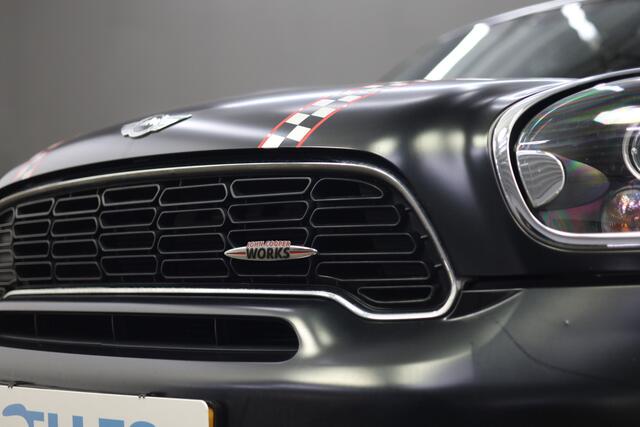 Mini Countryman Mini 1.6 John Cooper Works ALL4 Chili | Airco | Climate Control | Stoelverwarming | Sport uitlaat origineel | Lederen bekleding | Panorama 