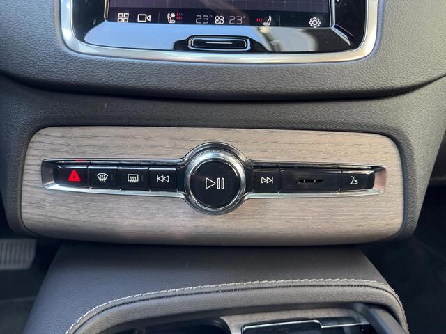 Volvo XC90 2.0 T8 Recharge AWD Ultimate Bright 7p. [Luchtvering | H&K | HUD | Memory | 360 camera]