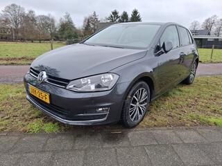 Volkswagen Golf VII
