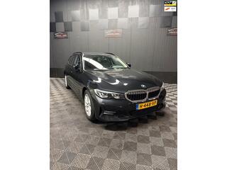 BMW 3-SERIE Touring 318d Executive Edition | Led | Navi | Camera |