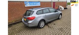 Opel Astra Sports Tourer (2010 - 2016)