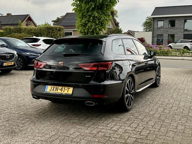 Seat Leon ST 2.0 TSI Cupra 300 4Drive Schaal Pano Brembo BEATS