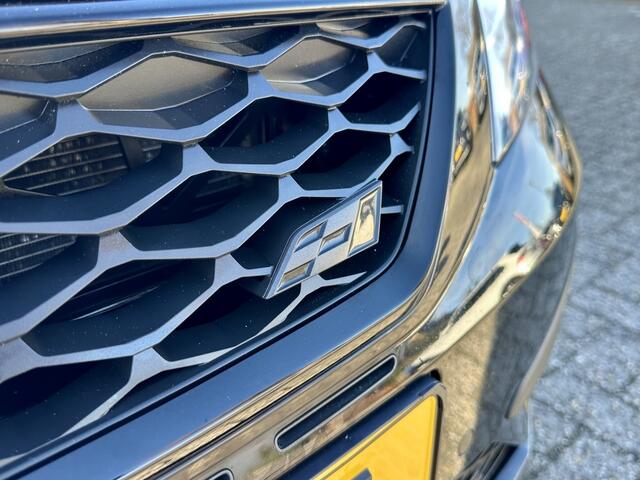 Seat Leon ST 2.0 TSI Cupra 300 4Drive Schaal Pano Brembo BEATS